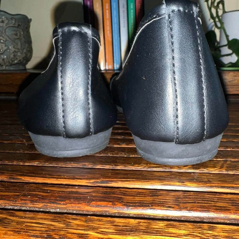 Harbourside Women's‎ Black Loafers with Studded Design 8